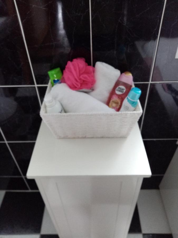 Apple Tree Cottage Rooskey Ngoại thất bức ảnh